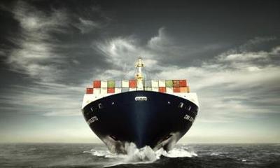 青島琪瓏貨運代理 專業內貿海運，助力化妝品批發高效流通